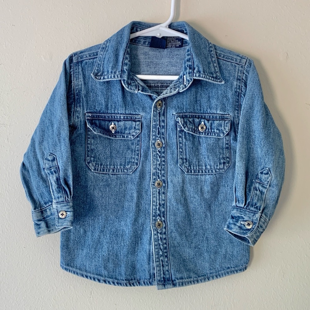 Cherokee 100% Cotton Denim Vintage Button Down Shirt with 2 Front Pockets 24M